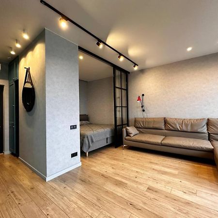 27 Pearl Amazing View Apartment 敖德萨 外观 照片